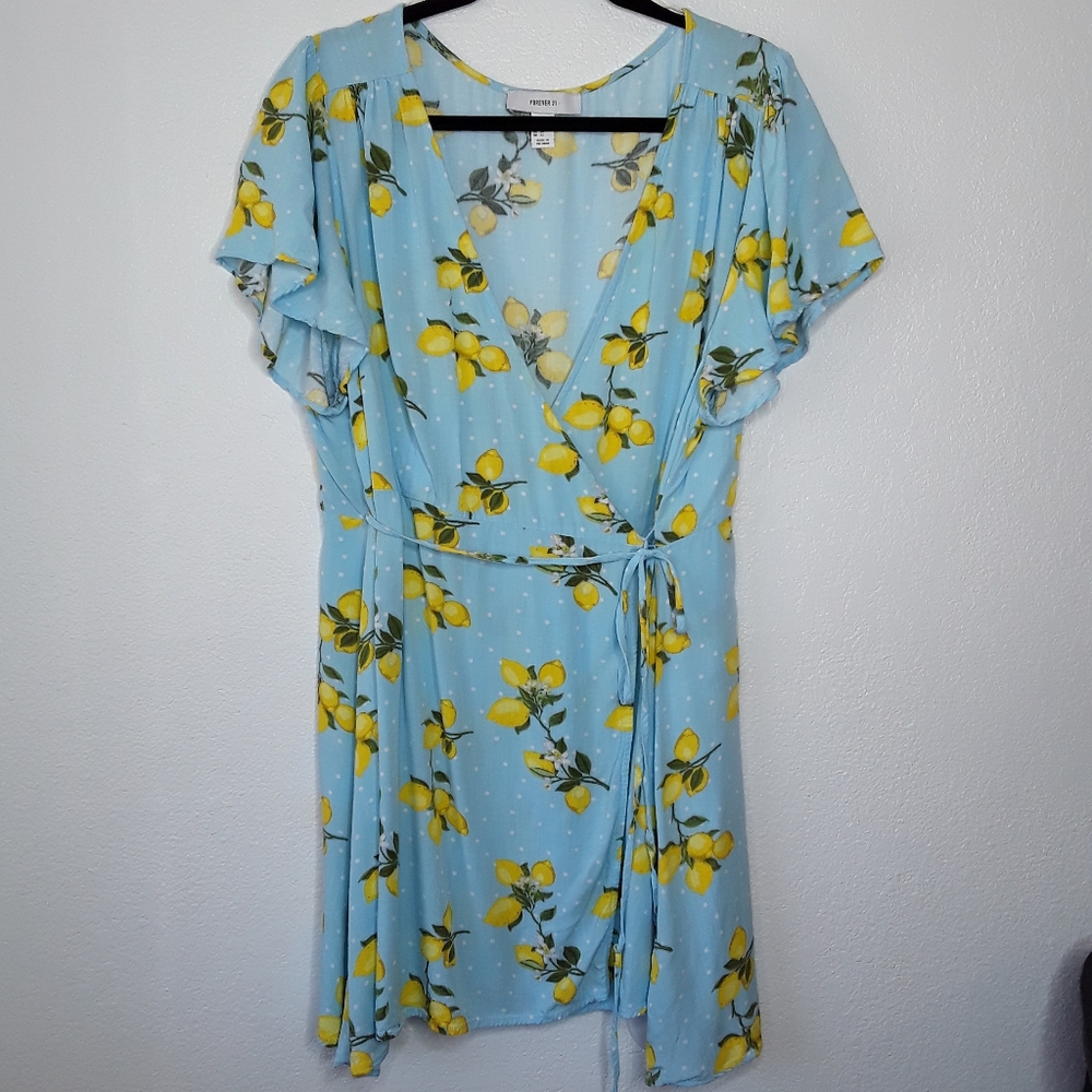 Forever 21 Lemon Dress 🍋